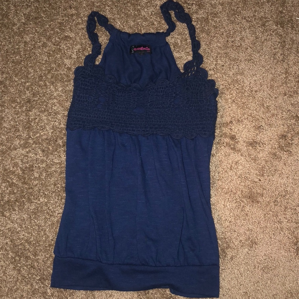 Sleeveless tank top